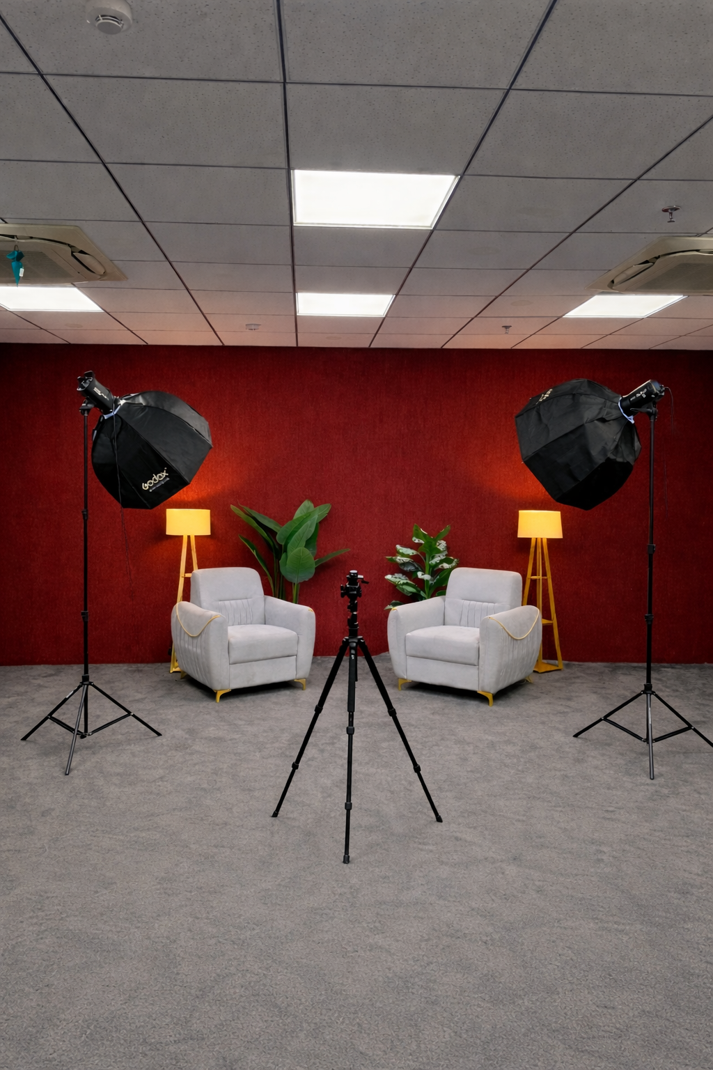 Multi-Backdrop Creator Studio in Lucknow