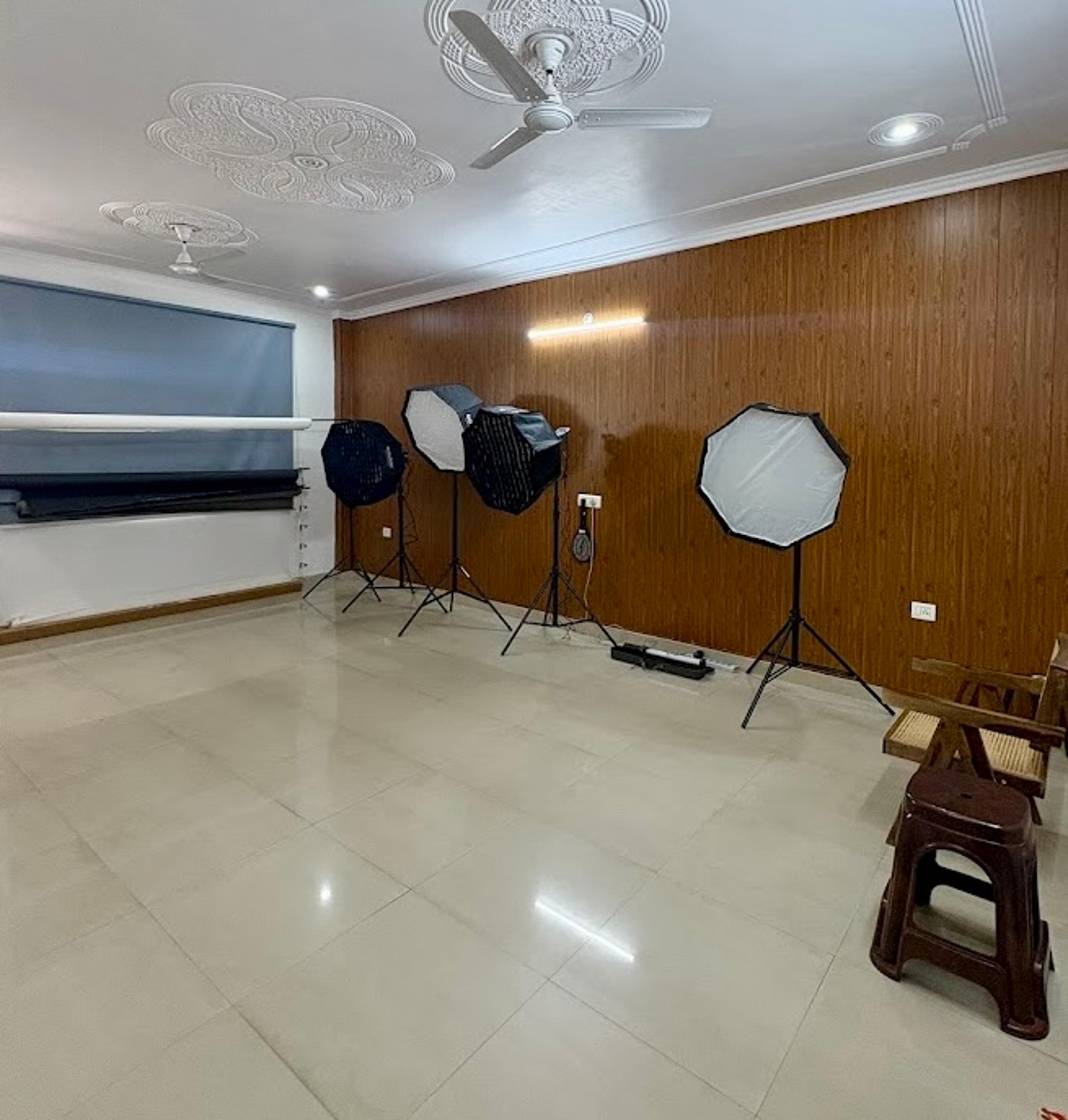 Affordable Photography Studio in Lucknow – Shoot Studio in Lucknow, photo 3
