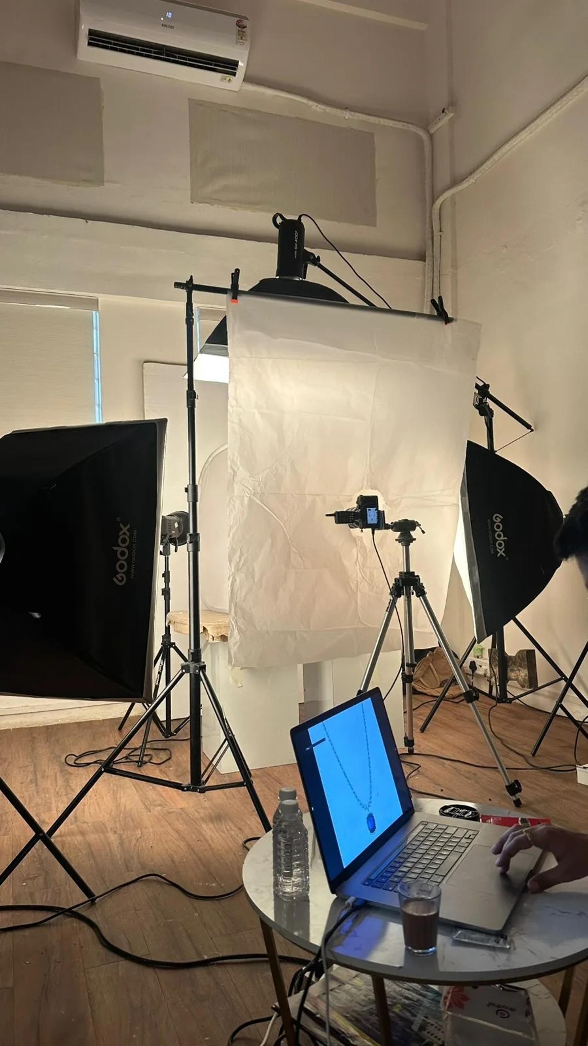 Creative space for for Podcasts, Videography, Reels and Production – Shoot Studio in Mumbai, photo 6