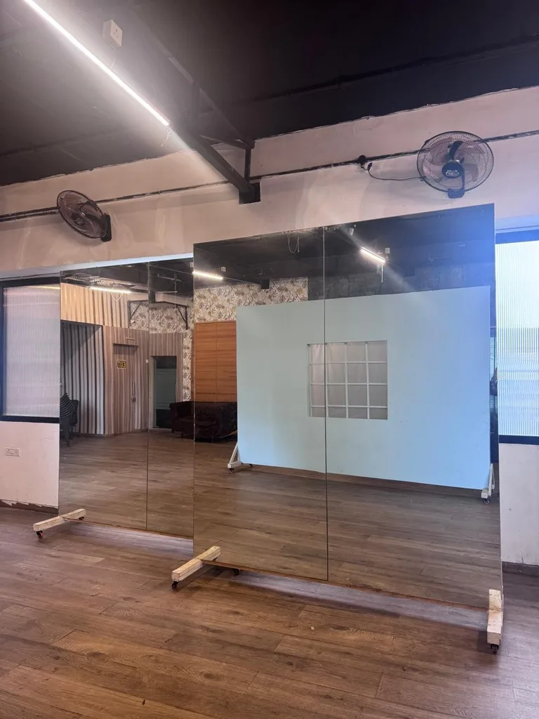 Large Production Studio with 55-Ft Shoot Floor & Movable Sets in Andheri West – Shoot Studio in Mumbai, photo 9