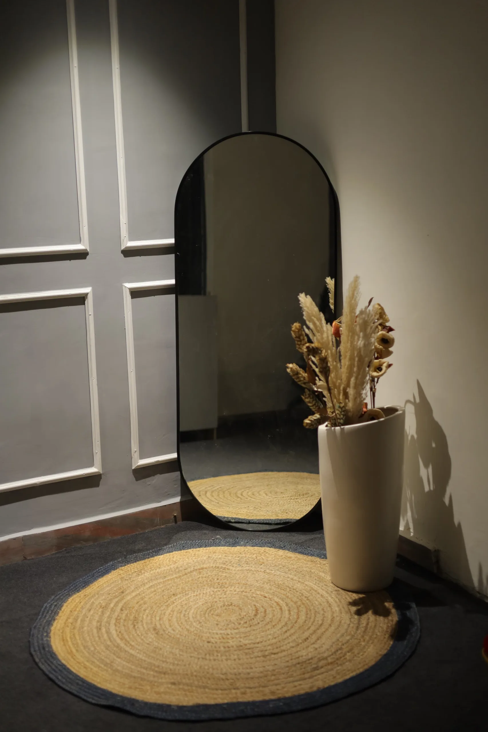 Natural Light Studio with Indoor & Outdoor Sets in Mukherjee Nagar, Delhi – Shoot Studio in Delhi, photo 3