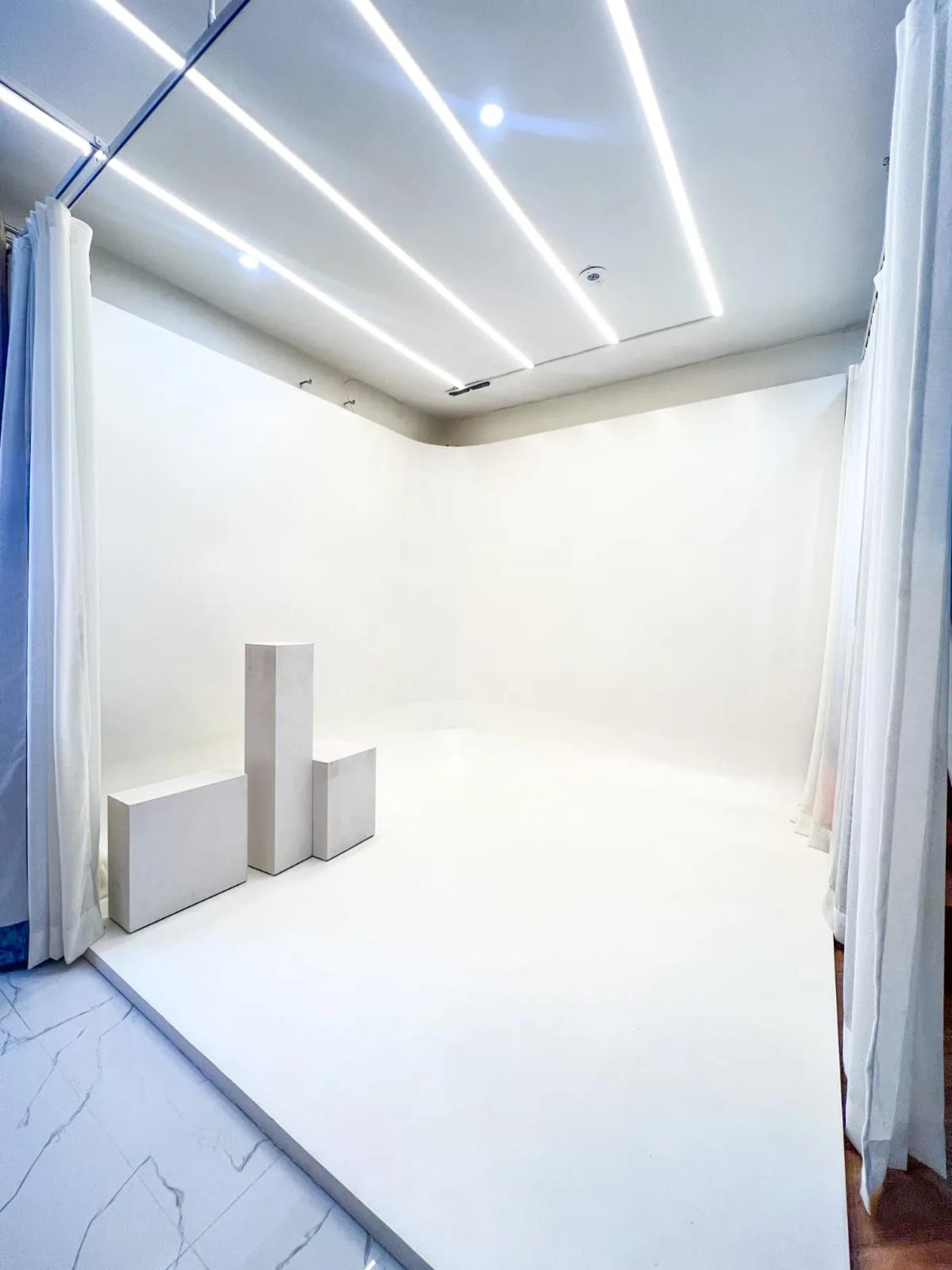 Multifunctional Creative Studio with 26+ Sets in Jaipur – Shoot Studio in Jaipur, photo 9