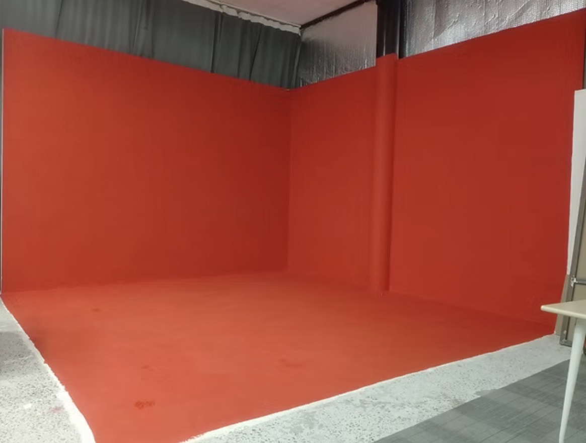 Production Studio with Cyclorama & Custom Sets in Mehrauli  – Shoot Studio in Delhi, photo 3