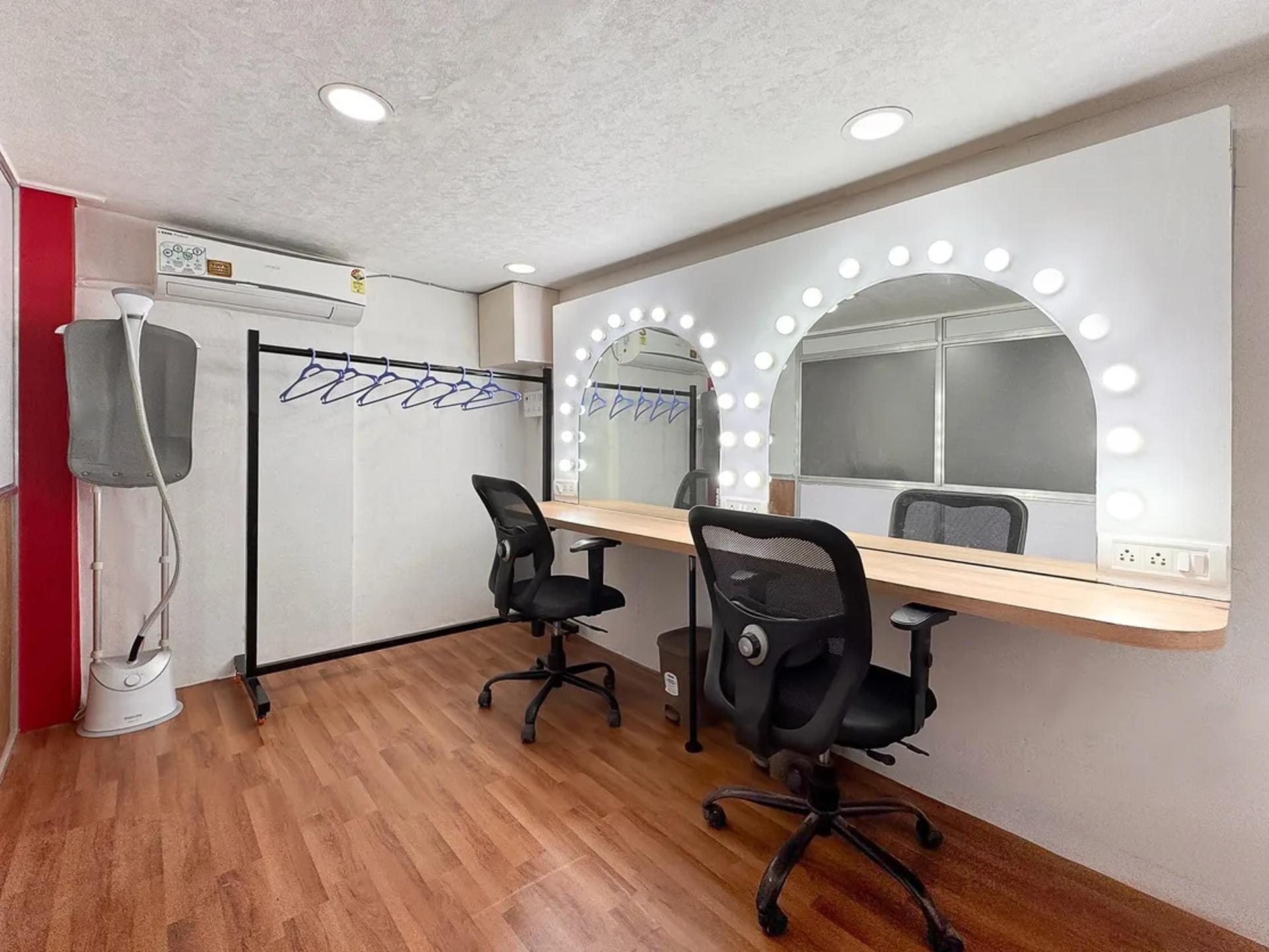 A Multi-Set Creative Playground in Ghatkopar West, Mumbai – Shoot Studio in Mumbai, photo 11