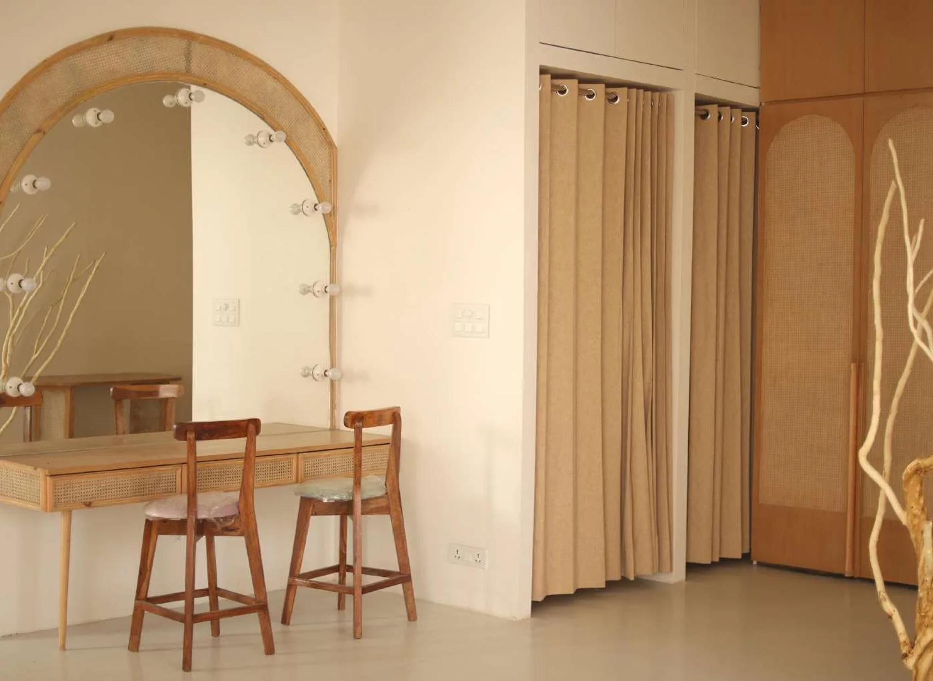 A Stunning, Sun-Drenched Multi-Set Concept Studio in Noida – Bringing the Outdoors Indoors – Shoot Studio in Delhi, photo 12