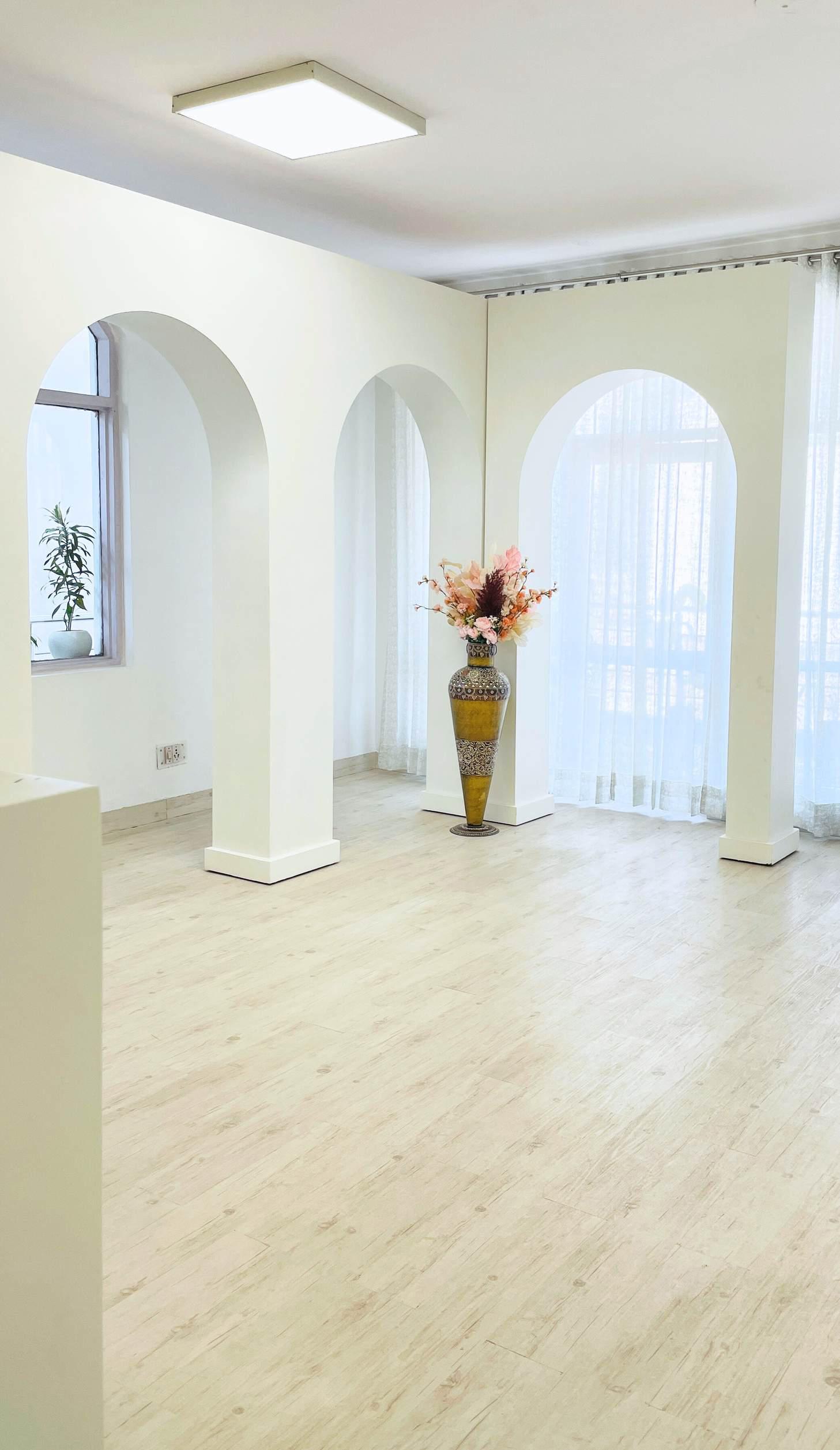 Large Multi-Set Production Studio in Saket – Shoot Studio in Delhi, photo 3
