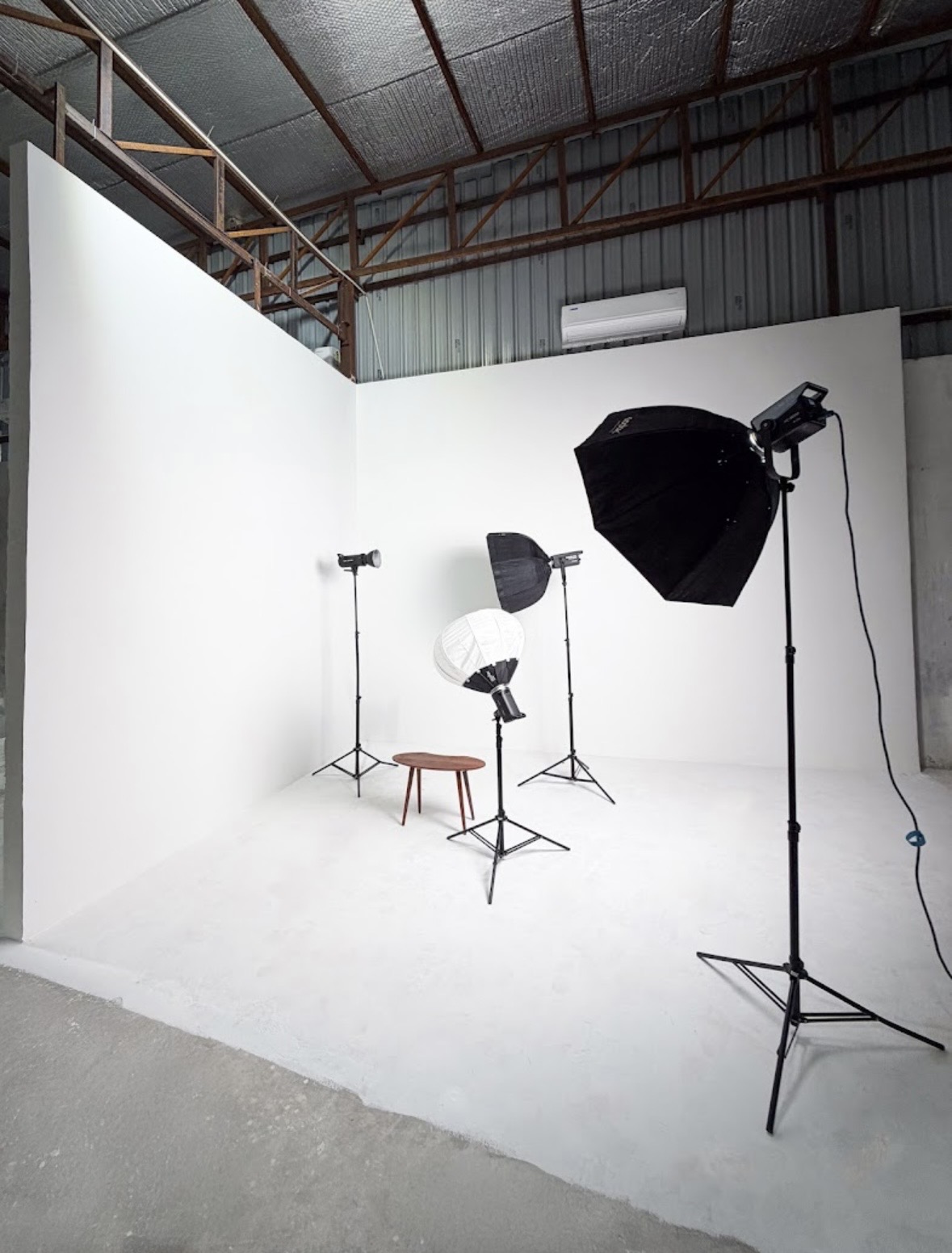 The Industrial Heights 3-Wall Cyclorama Arena