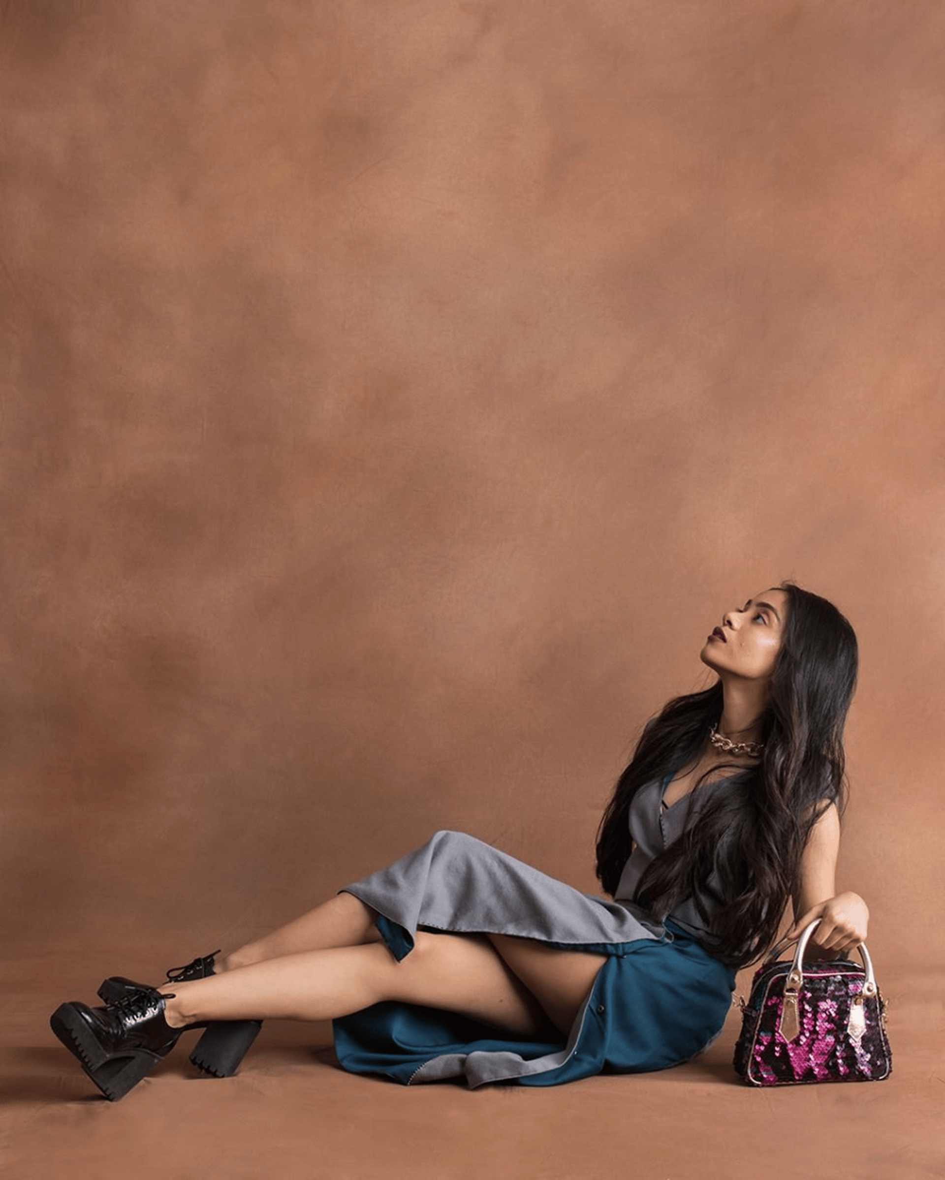 Modern & Indian-Themed Photography Studio with Professional Lighting in Shahpur Jat – Shoot Studio in Delhi, photo 10