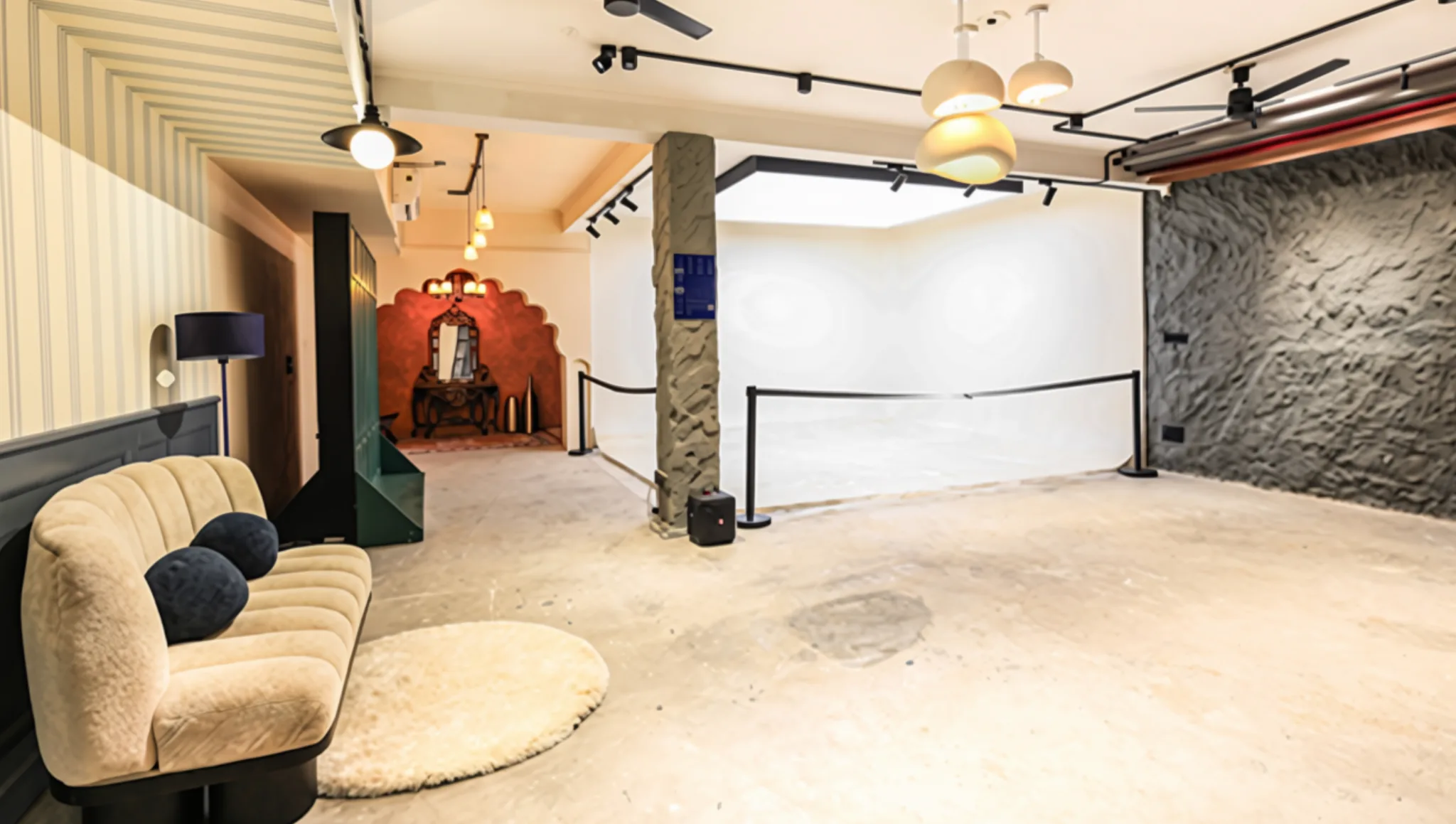 Multi-Set Photography Studio with RGB Cyclorama & Lifestyle Sets in Noida – Shoot Studio in Noida, photo 2
