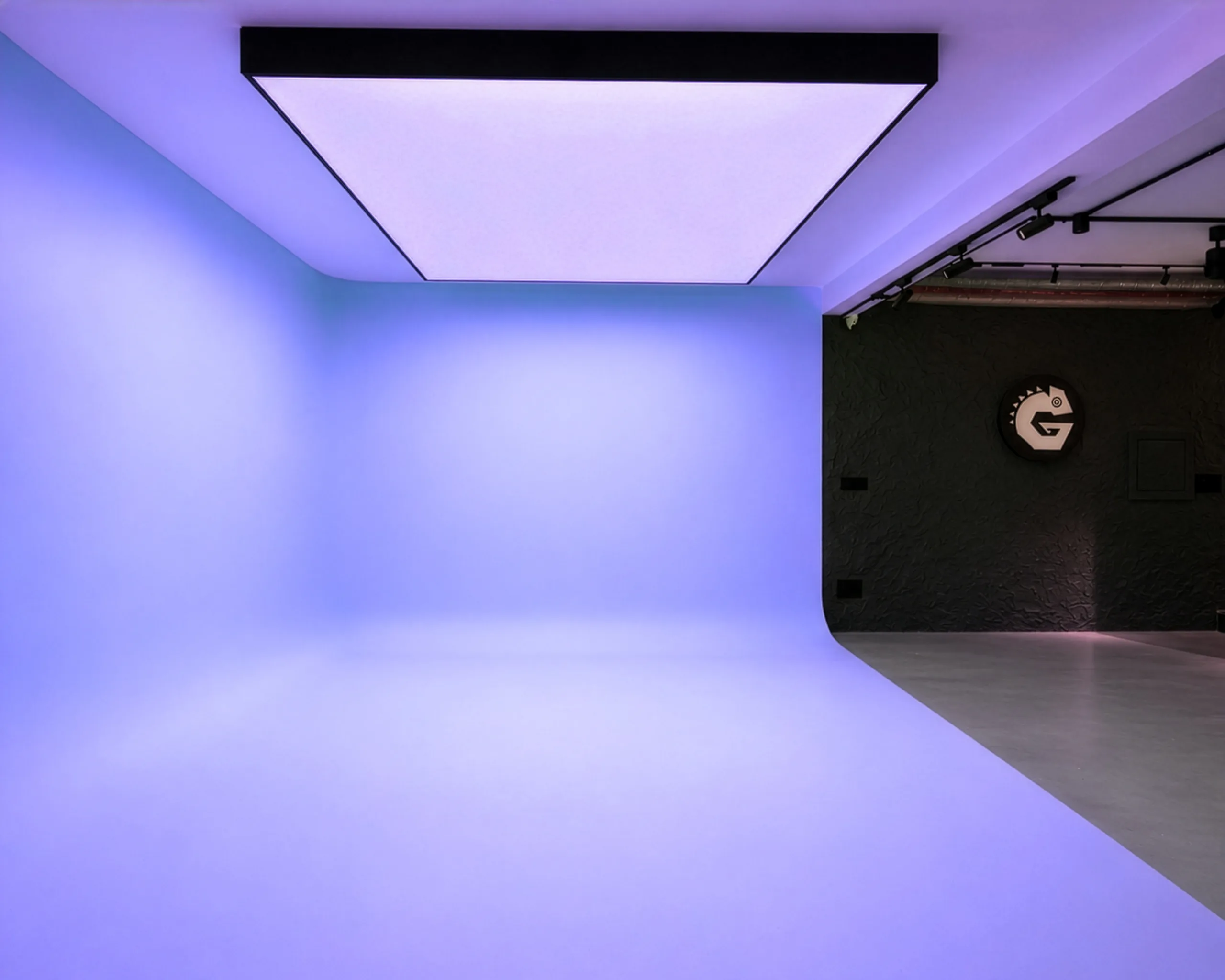 Cyclorama Wall image 4