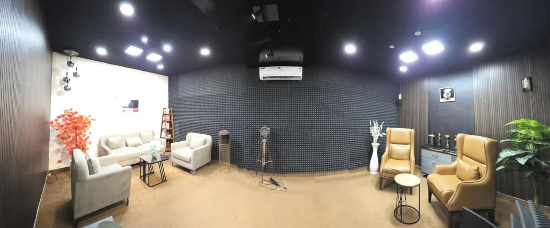 Virikaa Podcast Studio in Noida – Podcast Studio in Noida, photo 5
