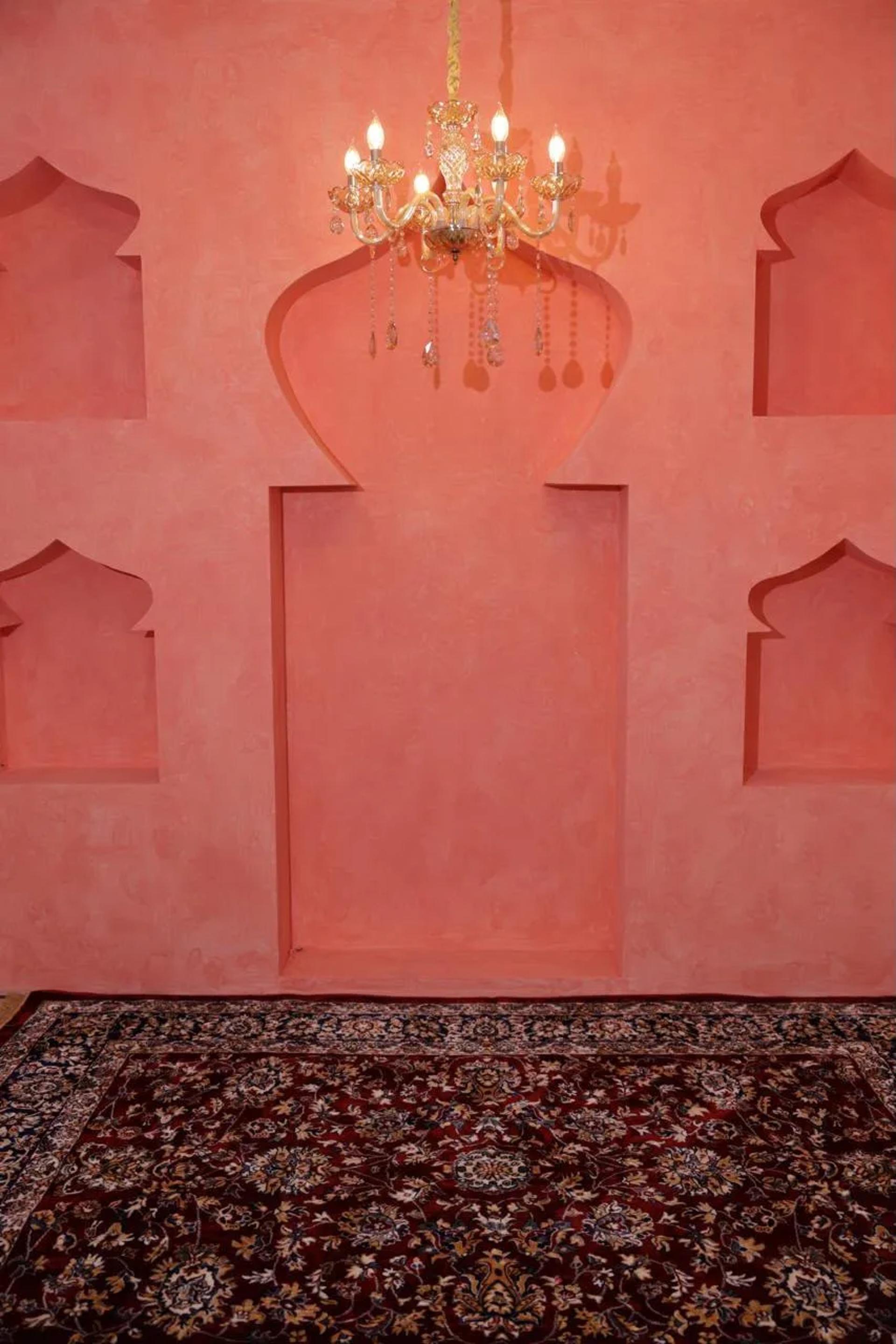 Photography Studio with Modern & Indian Sets, Creative Backdrops in Shahpur Jat, Delhi – Shoot Studio in Delhi, photo 2