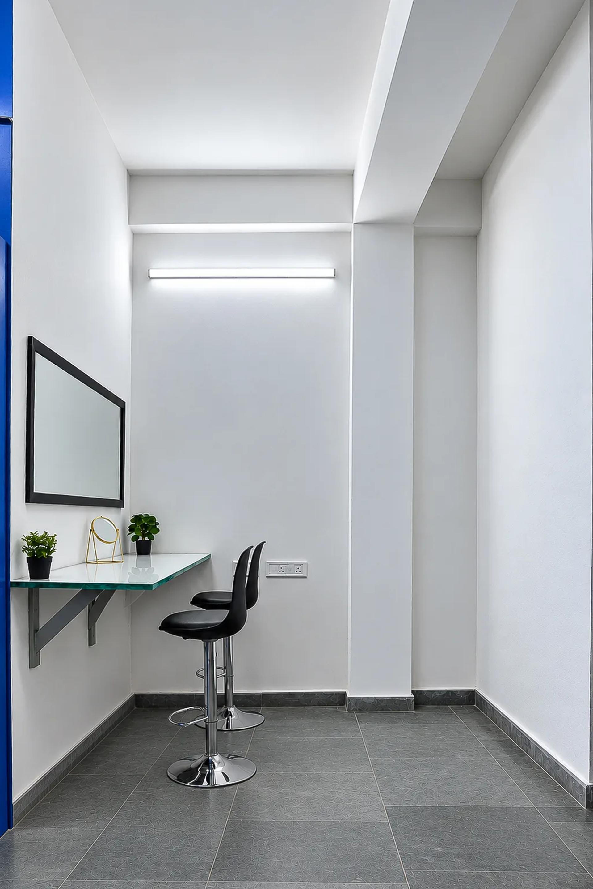 Photography & Video Studio with 6 Styled Sets and Motorised Paper Backdrops in Moti Nagar, Delhi – Shoot Studio in Delhi, photo 17